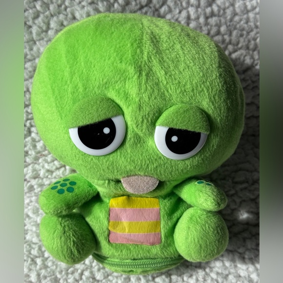 Gachapin plush toy. - Picture 4 of 11